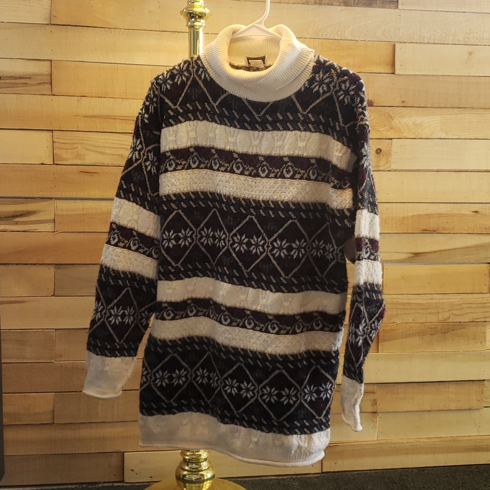 Beautiful Turtle Neck Sweater